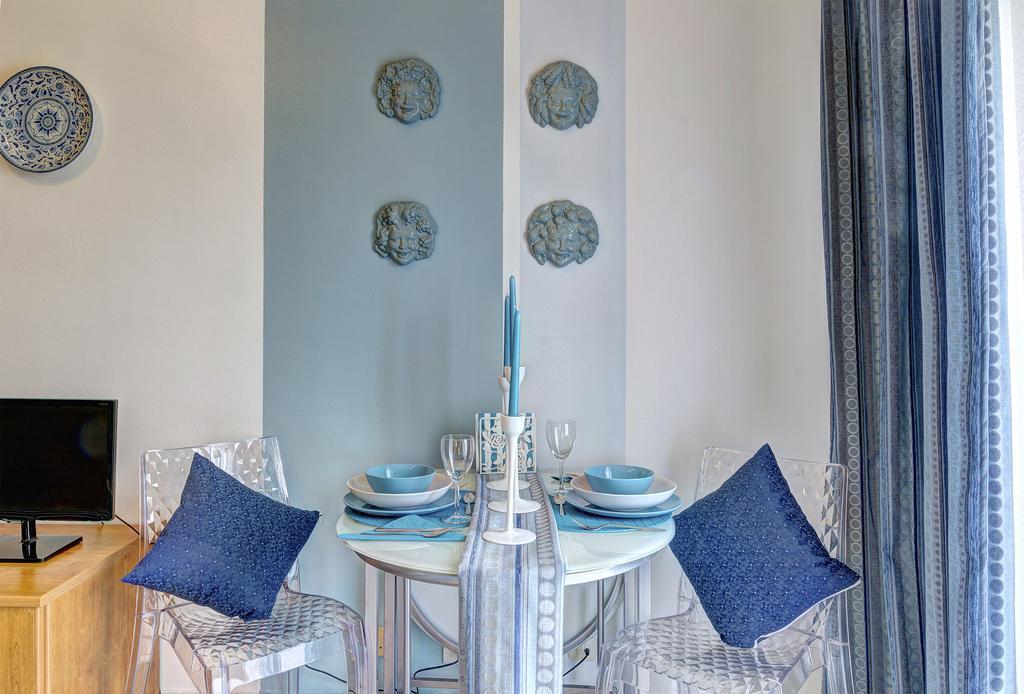 Suitehome Taormina Giardini Naxos Rom bilde